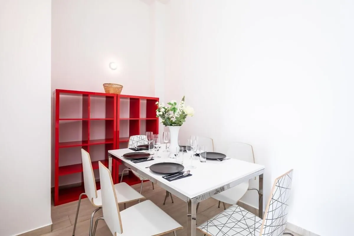 Bright & Large Apartment At Top Location Budapest