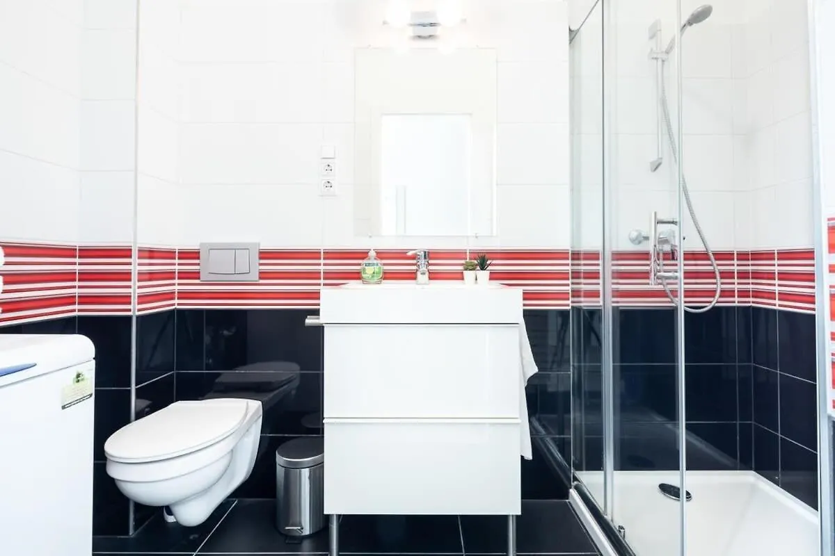 Bright & Large Apartment At Top Location Budapest