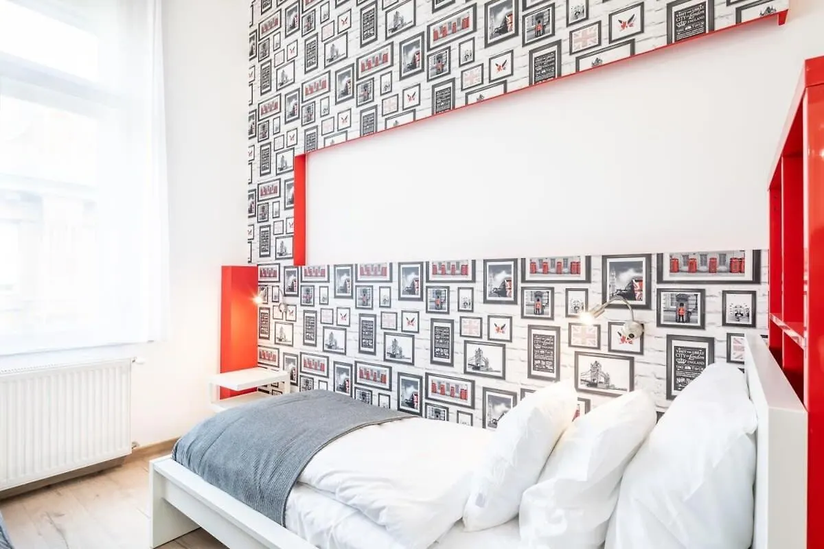 Bright & Large Apartment At Top Location Budapest Hungary
